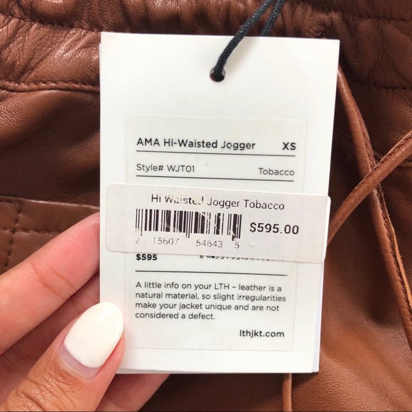 LTH JKT AMA SLIM FIT JOGGER - 100% soft lambskin - Picture 4 of 5